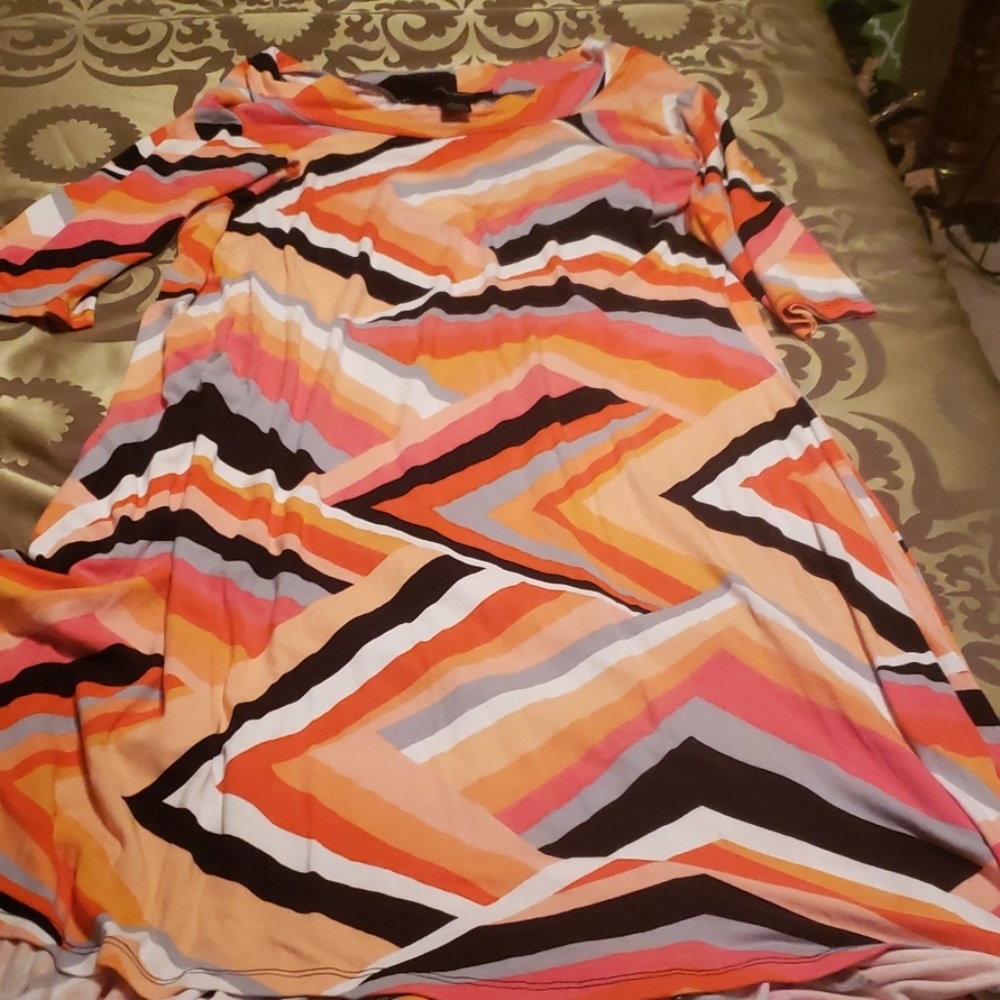Hi-lo dress